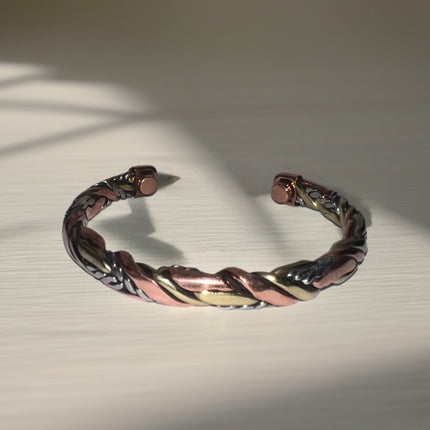 Tri-Tone Magnetic Copper Bracelet – Adjustable Twisted Cuff (Unisex)